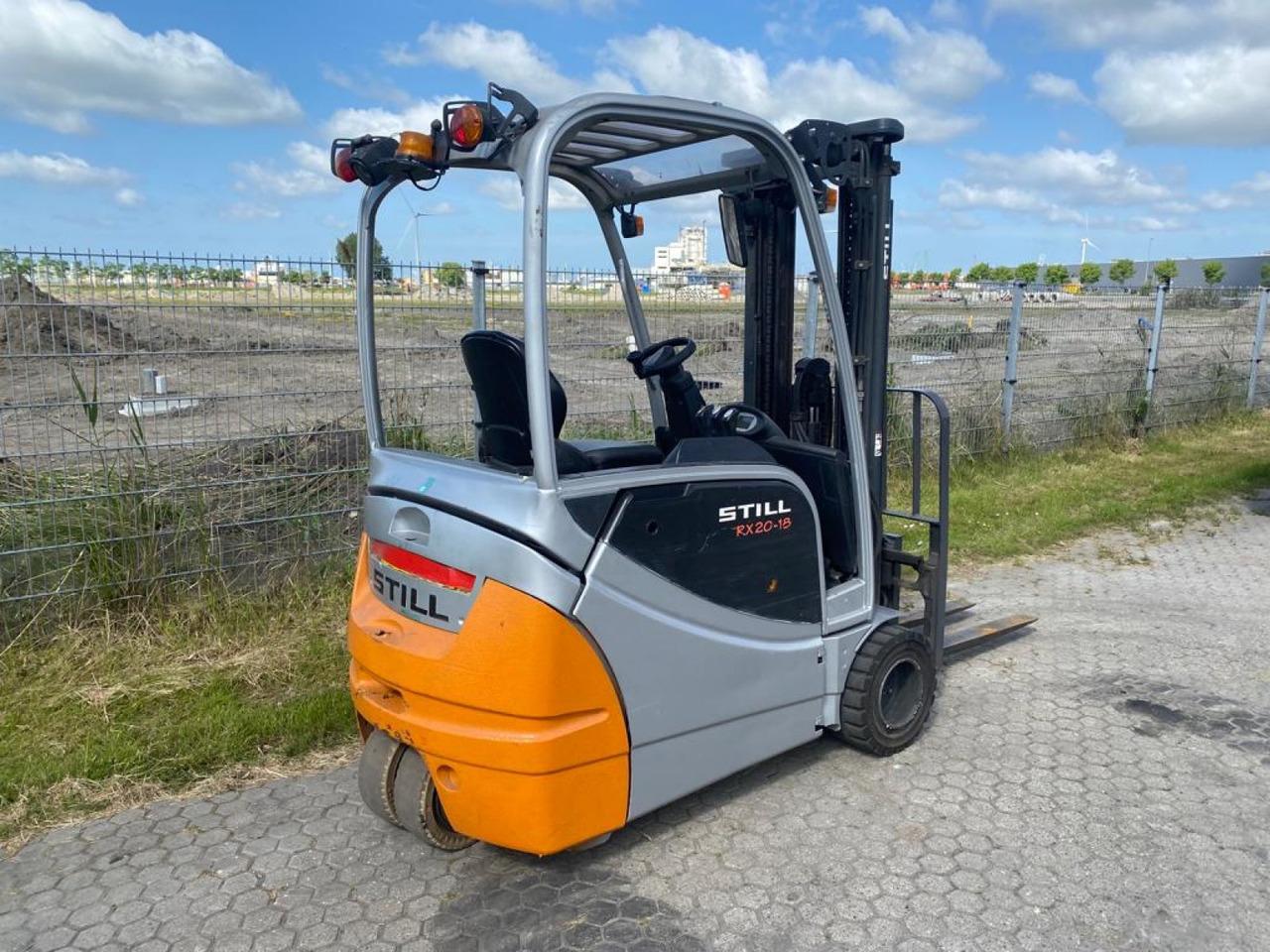 Electric forklift- Photo 5