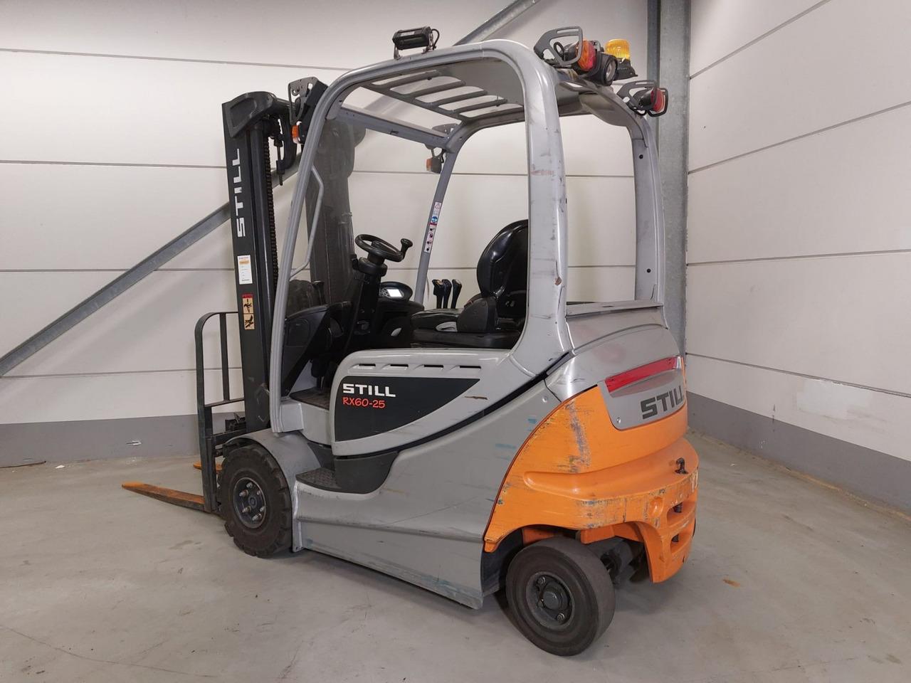 Diesel forklift- Photo 6