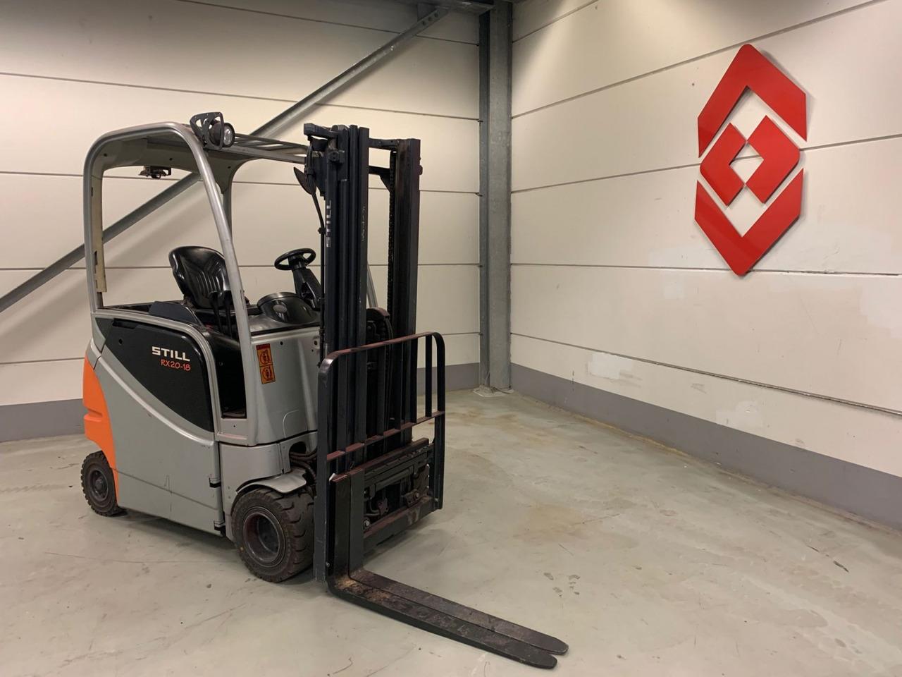 Diesel forklift- Photo 3