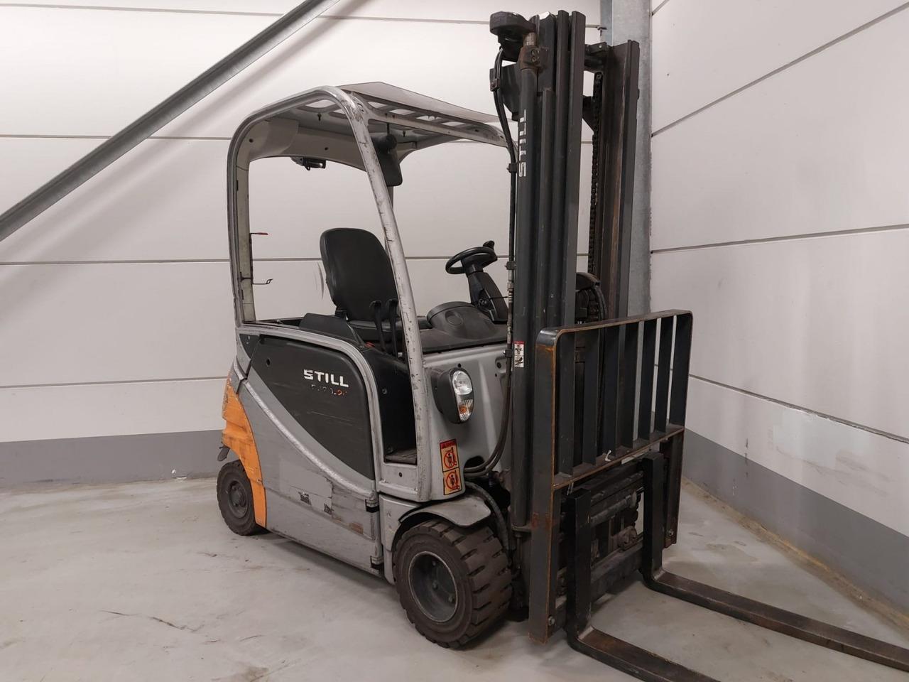 Diesel forklift- Photo 3