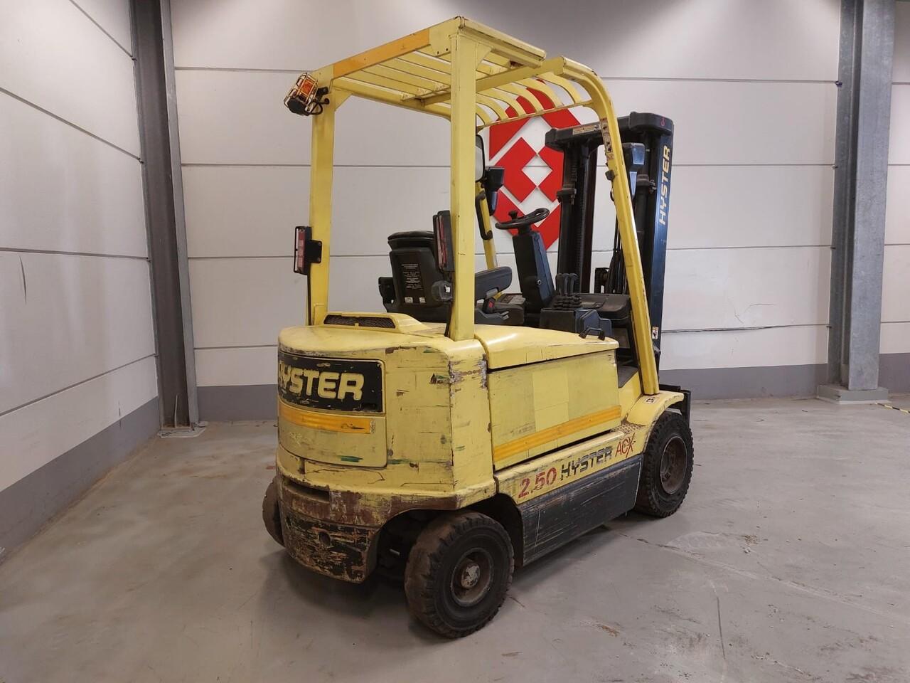 Diesel forklift- Photo 7