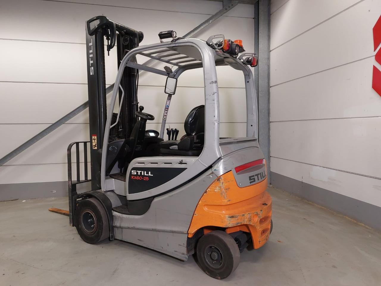 Diesel forklift- Photo 6