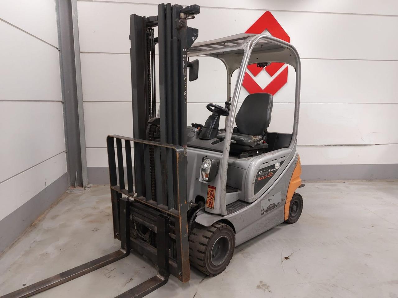 Diesel forklift- Photo 4