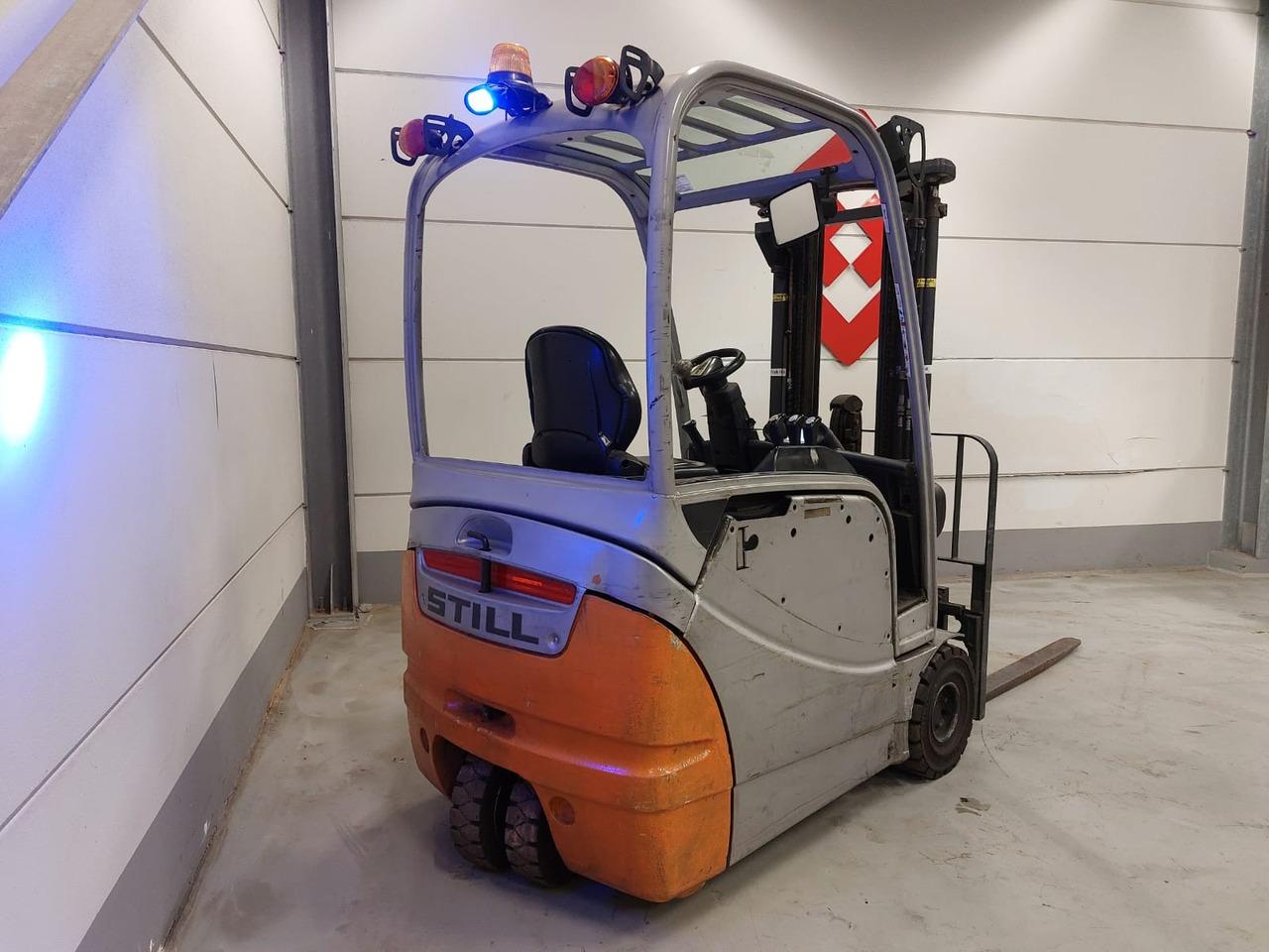 Electric forklift- Photo 6