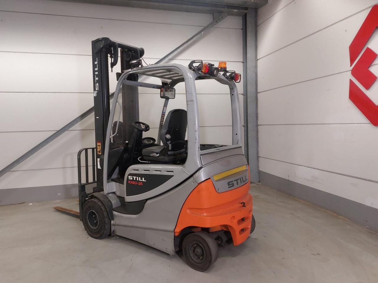 Diesel forklift- Photo 7