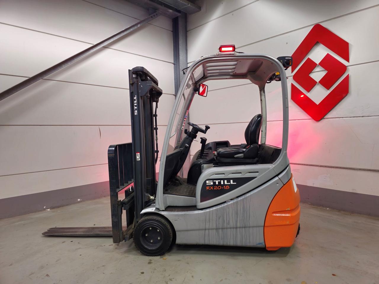 Electric forklift- Photo 2