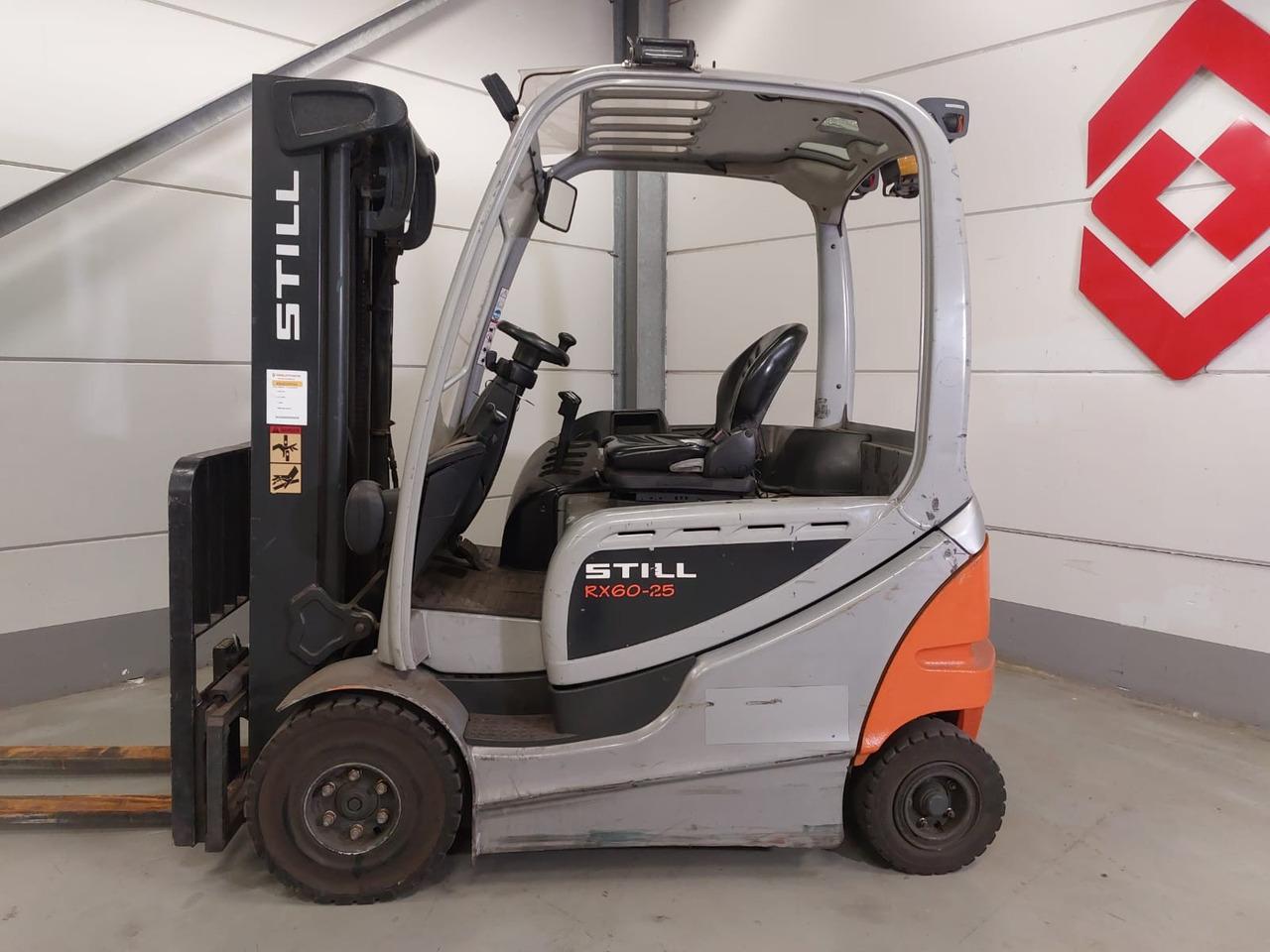 Diesel forklift- Photo 2