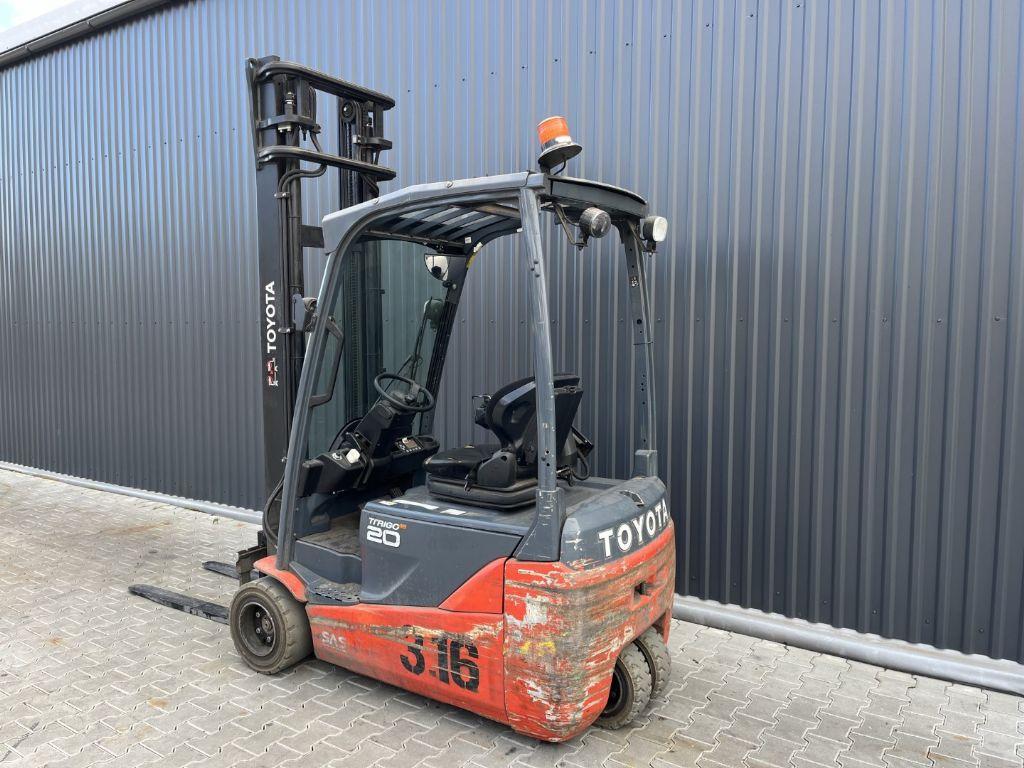 Electric forklift Toyota 8FBE20T Toyota 8FBE20T- Photo 3