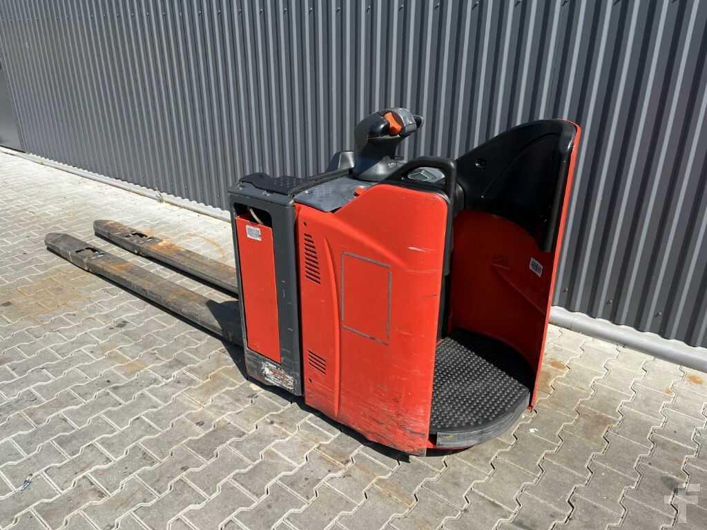 Pallet truck Linde T20SP-02 Linde T20SP-02- Photo 3