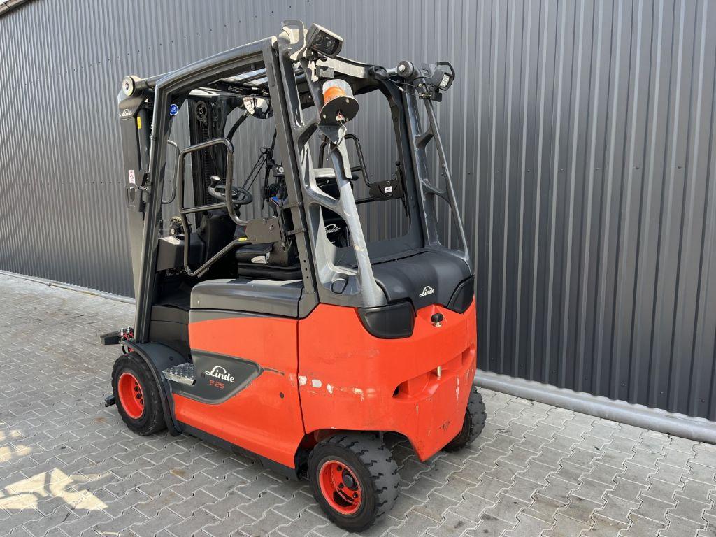 Electric forklift Linde E25H-01/600 Linde E25H-01/600- Photo 3