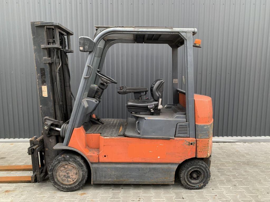 Electric forklift Toyota 7FBMF35 Toyota 7FBMF35- Photo 2