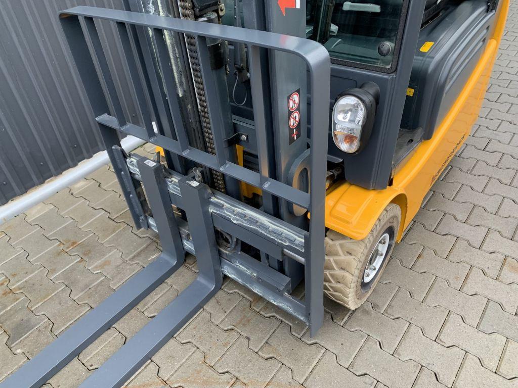 Electric forklift Jungheinrich EFG213 Jungheinrich EFG213- Photo 7