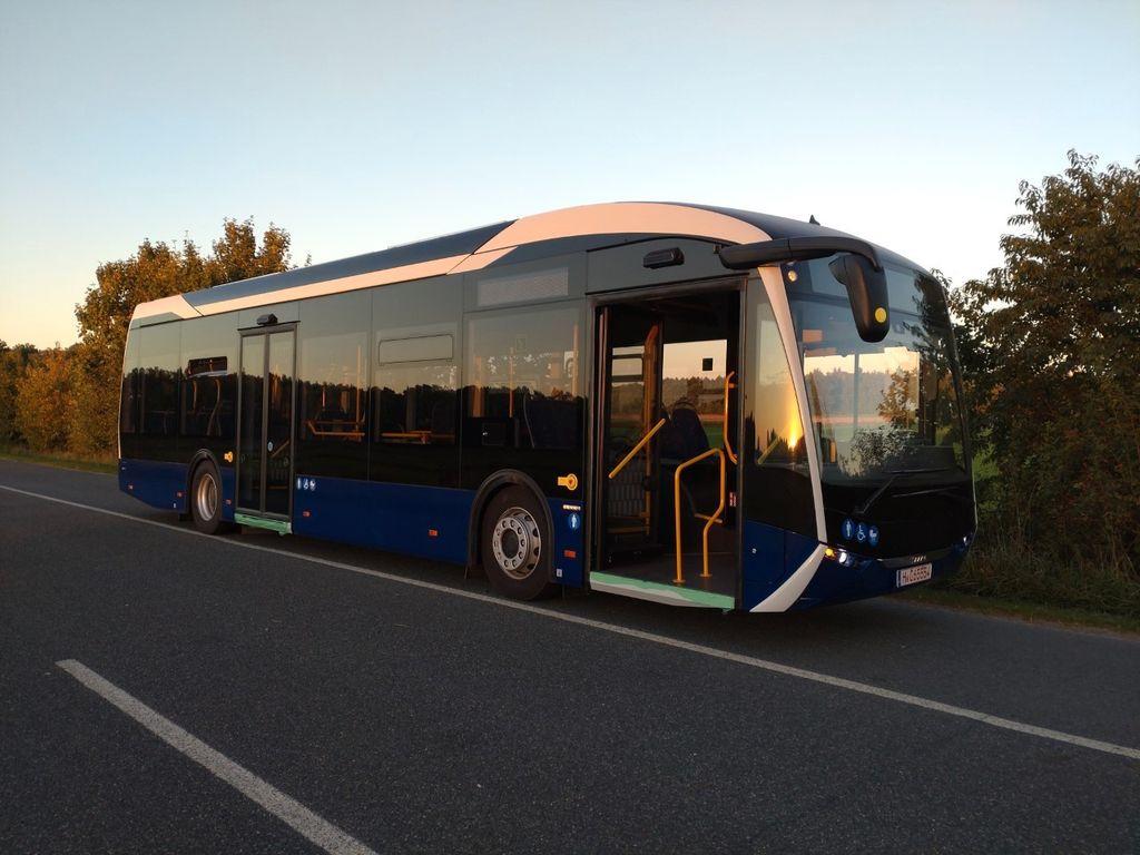 City bus- Photo 2