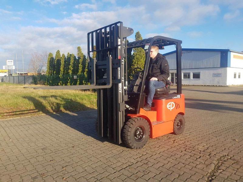 Electric forklift EFL181 EFL181- Photo 2