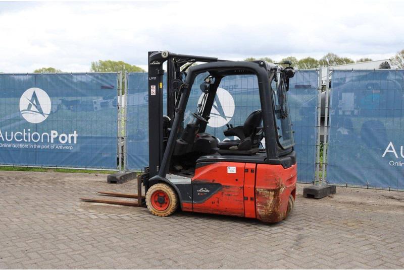 Electric forklift E16-02 E16-02- Photo 3