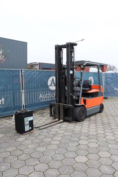 Electric forklift 7FBMF30 7FBMF30- Photo 9