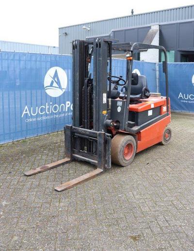 Electric forklift G002L-30CU G002L-30CU- Photo 8