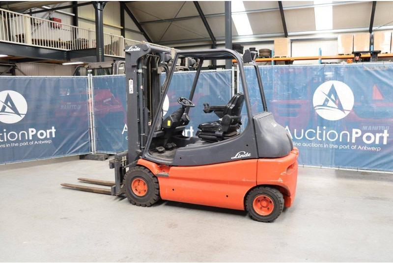 Electric forklift E30-02 E30-02- Photo 3