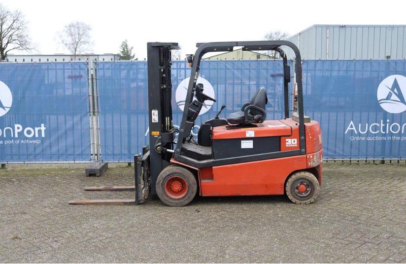 Electric forklift G002L-30CU G002L-30CU- Photo 2