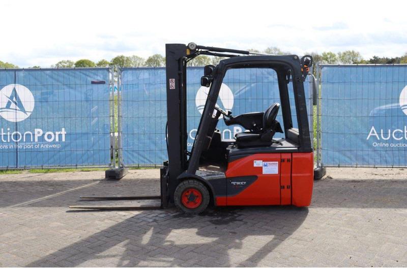 Electric forklift E16-02 E16-02- Photo 2