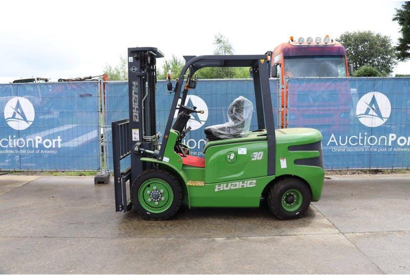 Electric forklift HEF30 HEF30- Photo 2