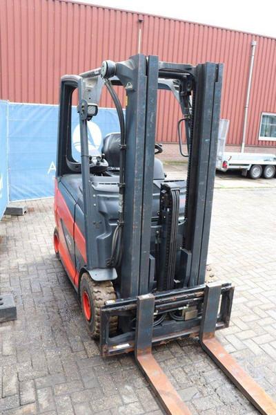 Electric forklift E25 E25- Photo 6