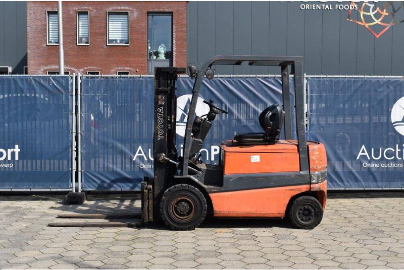 Electric forklift FBMF25 FBMF25- Photo 2