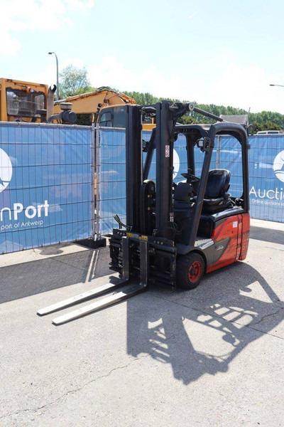 Electric forklift E15-02 E15-02- Photo 9