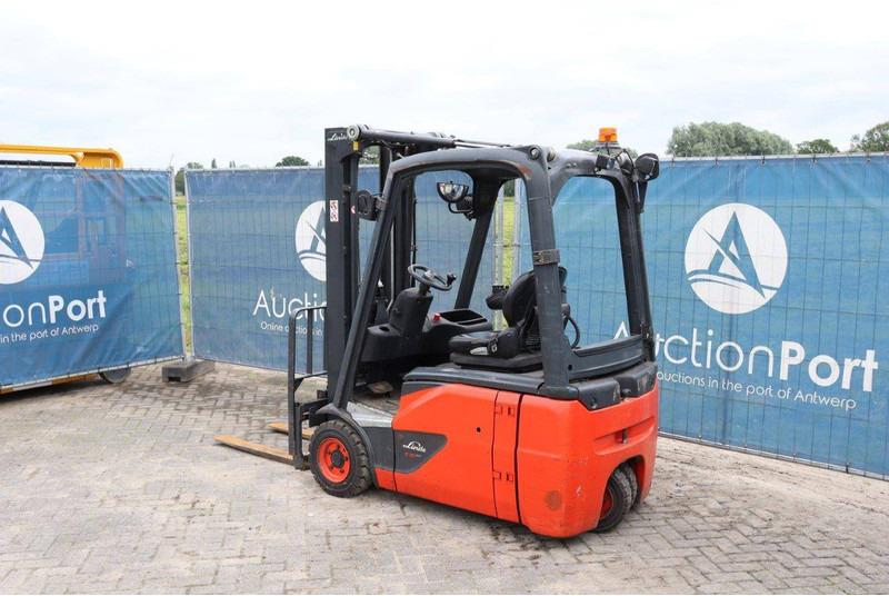 Electric forklift E16-02 E16-02- Photo 3