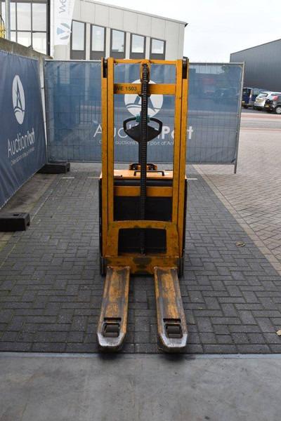 Stacker EJD 220 EJD 220- Photo 8