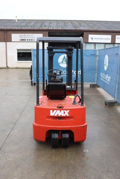 Electric forklift- Photo 5