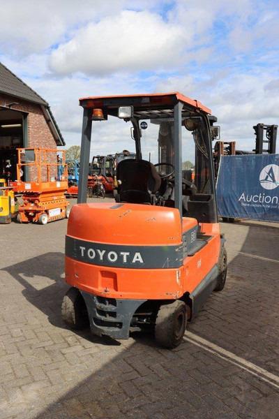 Electric forklift 7FBMF30 7FBMF30- Photo 6