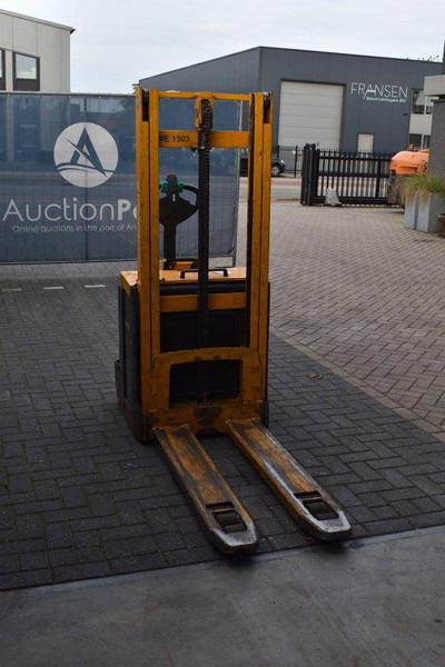 Stacker EJD 220 EJD 220- Photo 7