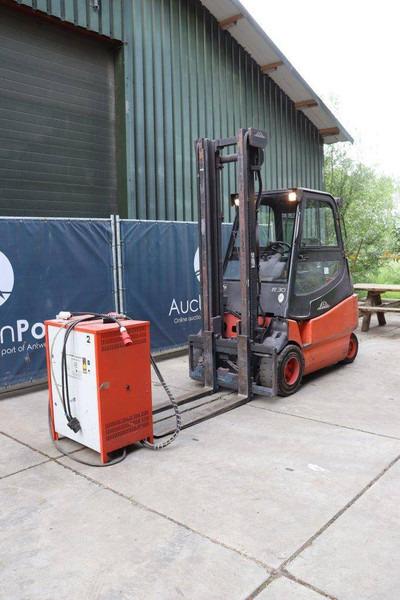 Electric forklift E30/600-02 E30/600-02- Photo 9