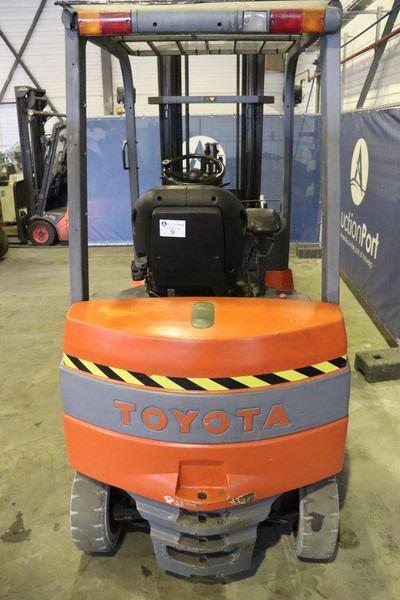 Electric forklift 7FBMF25 7FBMF25- Photo 4