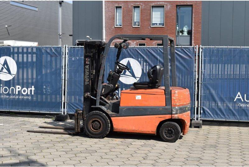 Electric forklift FBMF25 FBMF25- Photo 3