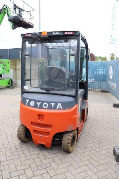 Electric forklift 8FBMT30 8FBMT30- Photo 6