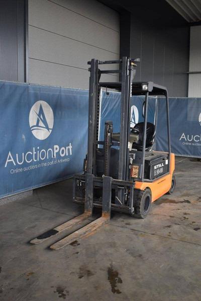 Electric forklift R20-20p R20-20p- Photo 9