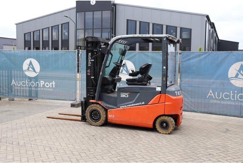 Electric forklift 8FBMT30 8FBMT30- Photo 3