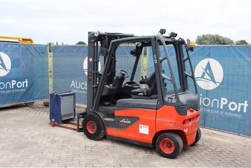 Electric forklift E25-01 E25-01- Photo 3