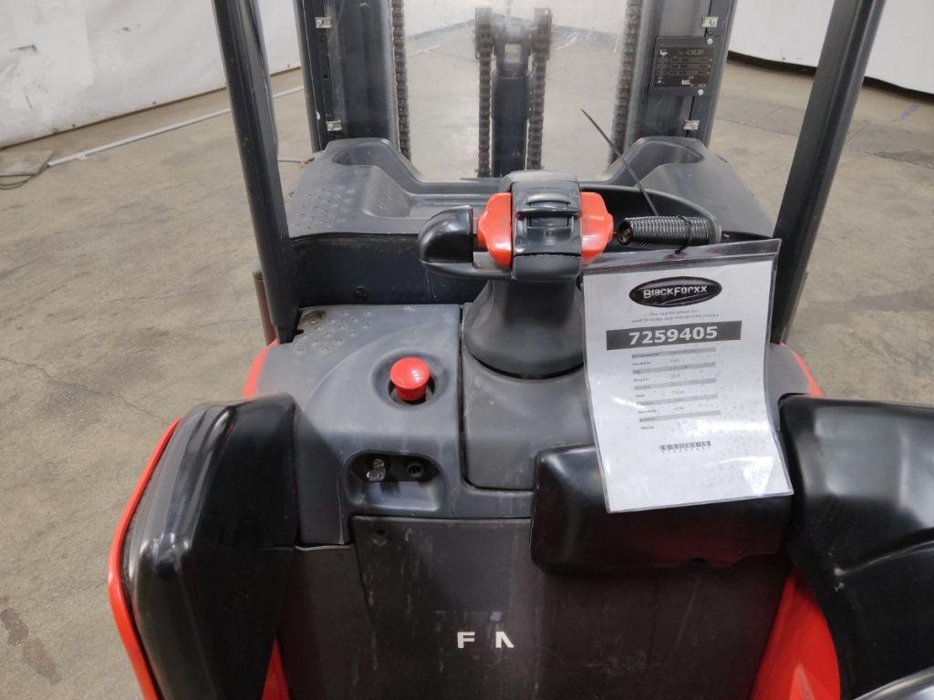 Stacker Linde L14LSP Linde L14LSP- Photo 3